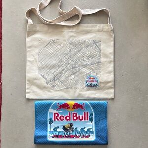 New REDBULL Rollouts Santa Monica Exclusive Shoulder Tote, microfiber Towel
